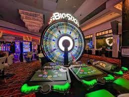 akartoto login mobile app dashboard showing sports betting and live casino options
